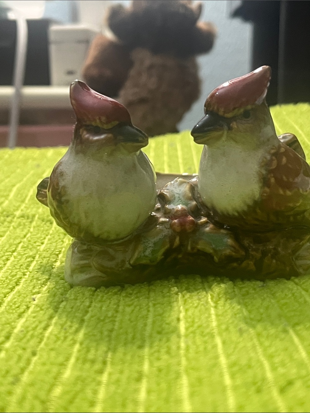 Decorative Red and White Ceramic Bird Figurine Accent Candle Holder 722